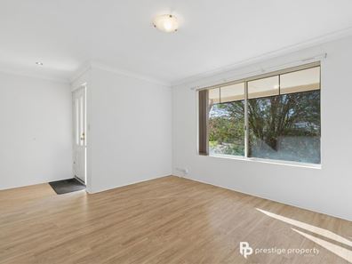 32A Doncaster Square, Currambine WA 6028