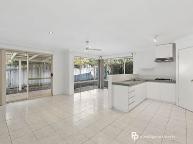 32A Doncaster Square, Currambine WA 6028