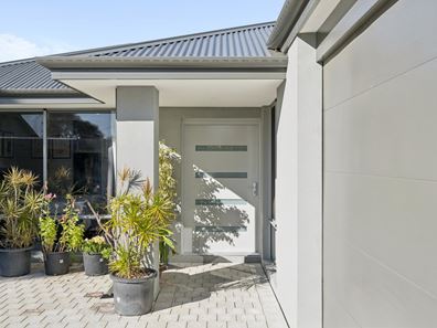 11A Oakland Avenue, Cloverdale WA 6105
