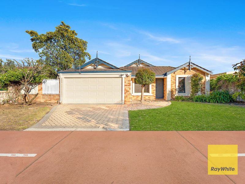 17 Andrews Road, Wilson WA 6107