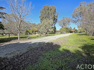 24 Hetherington Close, Jarrahdale WA 6124