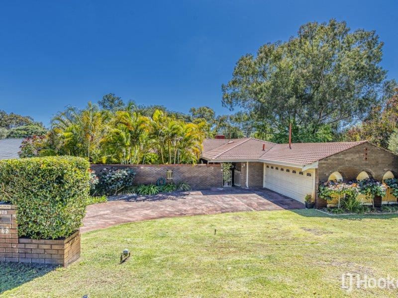 62 Regency Drive, Thornlie WA 6108