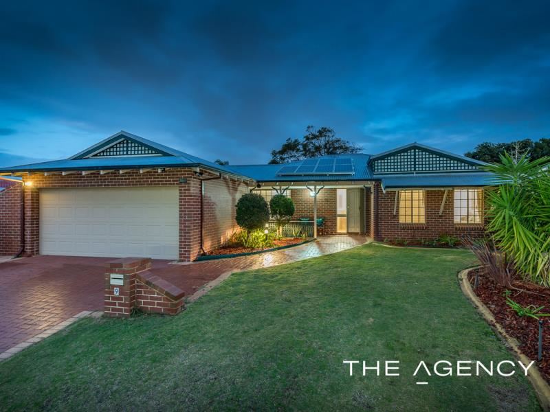 9 Bluejay Close, Woodvale WA 6026