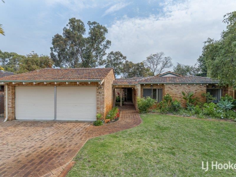 41 Grenadier Drive, Thornlie WA 6108