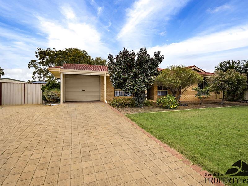 43 Tallarook Way, Waggrakine WA 6530