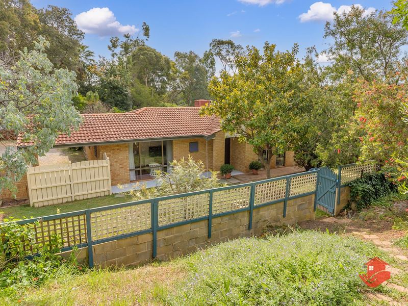 39 Garland Road, Roleystone WA 6111