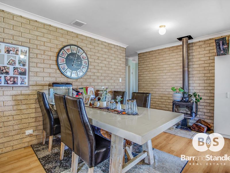 4 Palm Court, Eaton