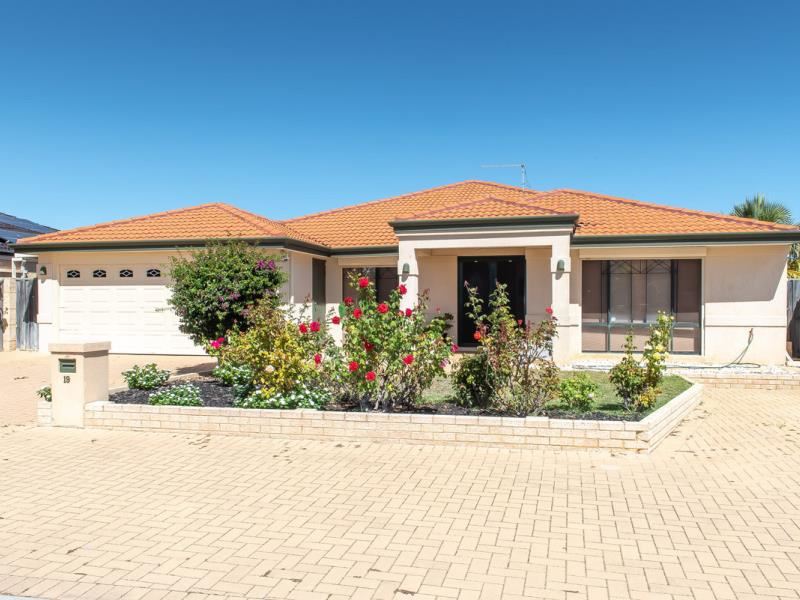 19 Tallinn Loop, Mindarie WA 6030