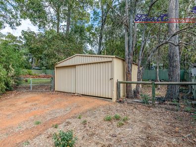 4 Berrima Road, Roleystone WA 6111