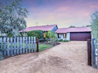 12 Otago Pass, Meadow Springs WA 6210