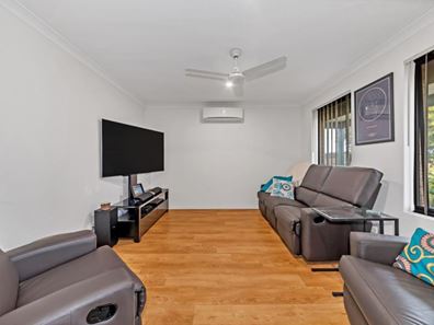 51 Amadeus Crescent, Port Kennedy WA 6172