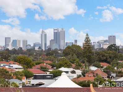 2 Young Street, Bayswater WA 6053