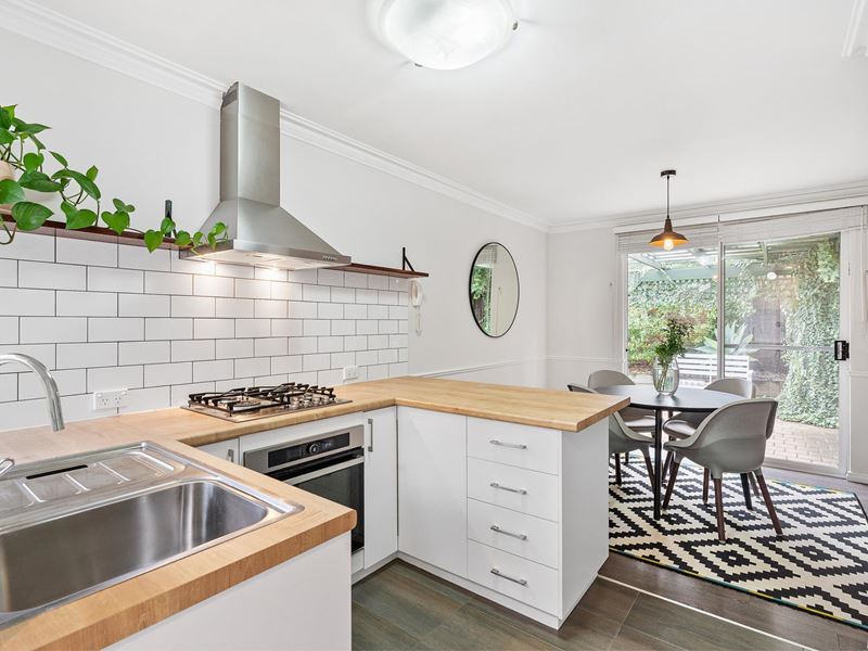 2/8 Hubert Road, Maylands