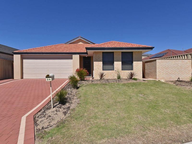 24 Eastwood Street, Ridgewood