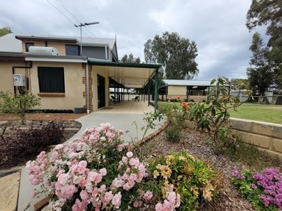 238 Tamby Court, Southern River WA 6110