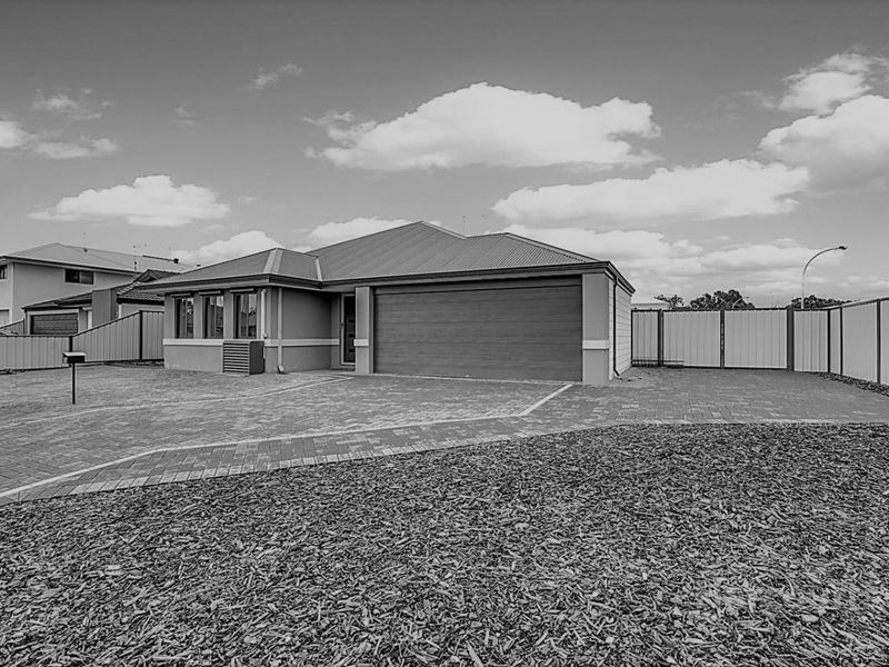 95 Oakleigh Drive, Erskine