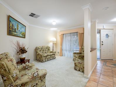 13 Templetonia Avenue, Sorrento WA 6020
