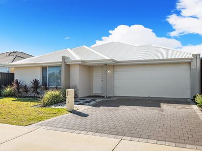 32 Arrino Road, Midvale WA 6056