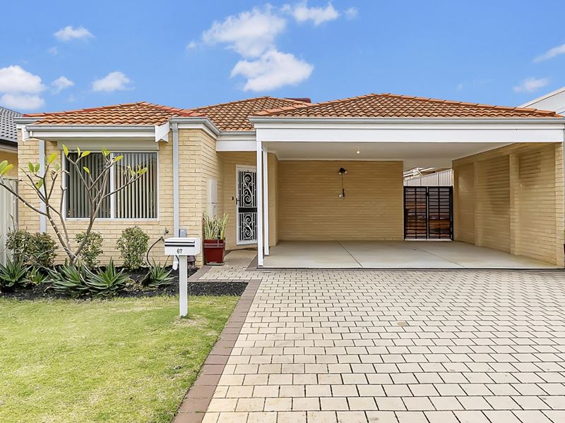 67 Merlot Way, Pearsall