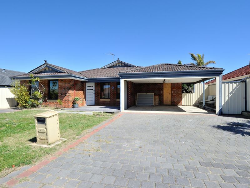 4 Araluen Crescent, Bertram