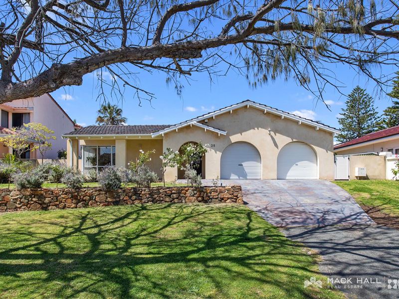 38 Kinkuna Way, City Beach