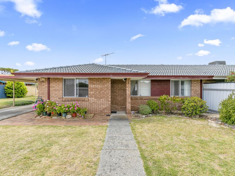 11 Heyshott Rd, Balga WA 6061