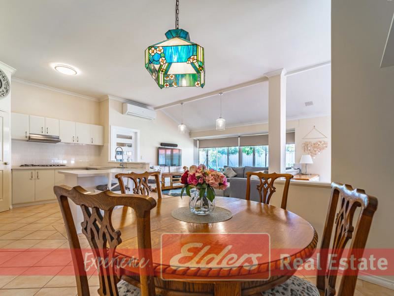 4 La Manche Avenue, Port Kennedy