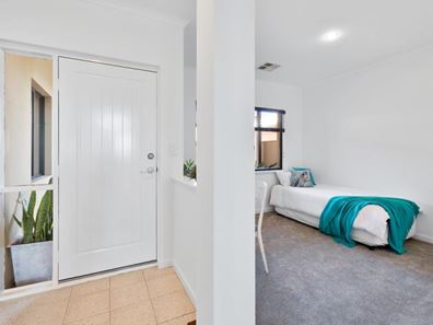 26/3 Piccolo Place, Halls Head WA 6210