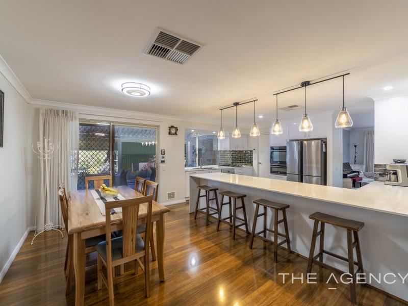 5 Woodfield Close, Mount Helena
