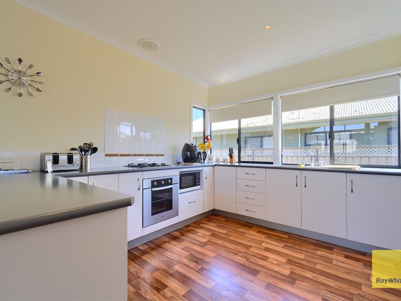 118 Fourth Avenue, Kendenup