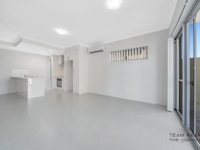 1/10 Stanley Street, Belmont WA 6104