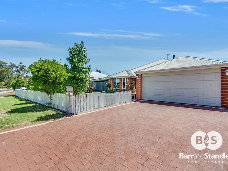 16 Hawley Parkway, Capel