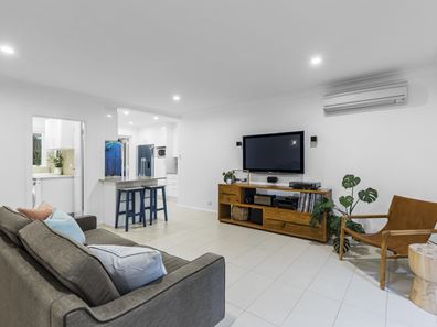 114 Newborough Street, Karrinyup WA 6018