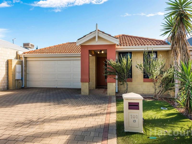 101A Shiraz Boulevard, Pearsall