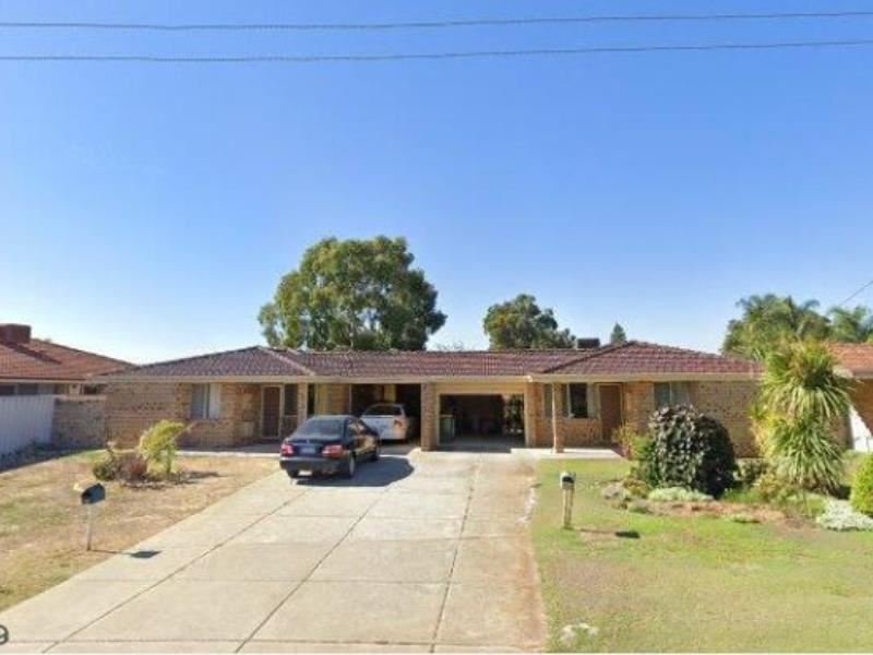 42B Woodmore Road, Langford