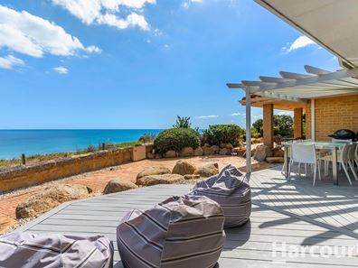 2/35 Admiralty Crescent, Halls Head WA 6210