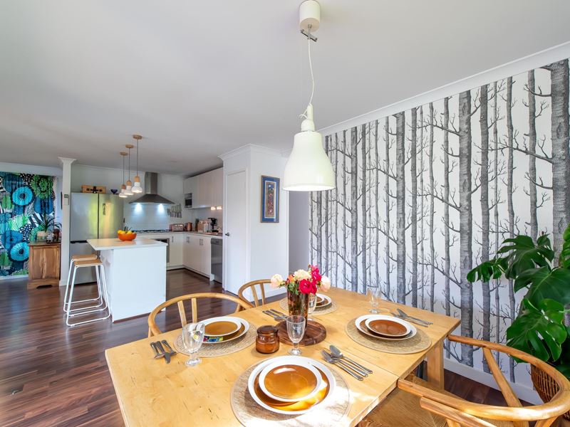 8 Musing Way, Aveley
