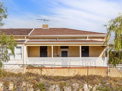 35 Malcolm Street, Fremantle WA 6160