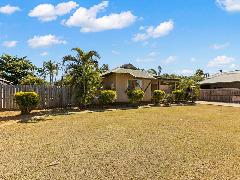 30 Godwit Crescent, Djugun