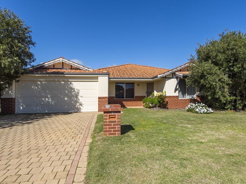 14 Baltimore Gardens, Port Kennedy WA 6172