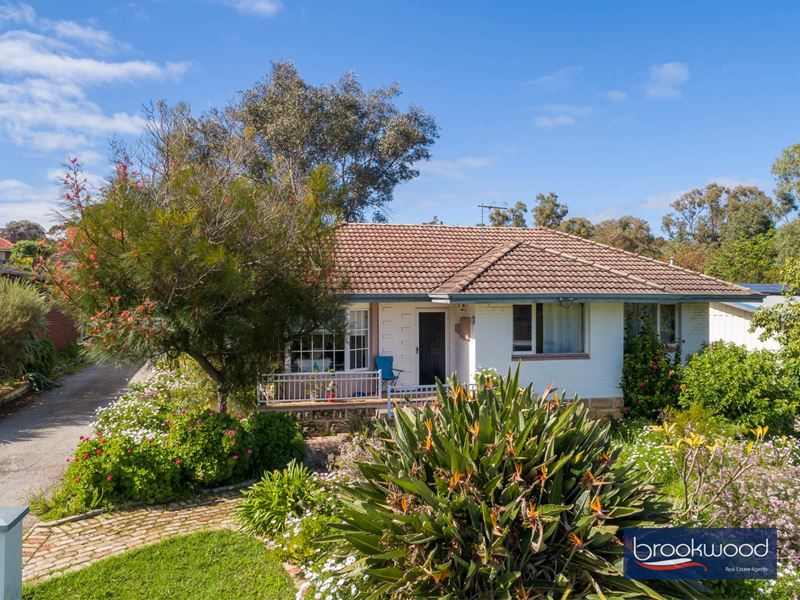 6 Russell Road, Greenmount