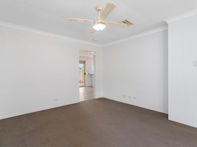 1/27 Kimbara Street, Nollamara WA 6061