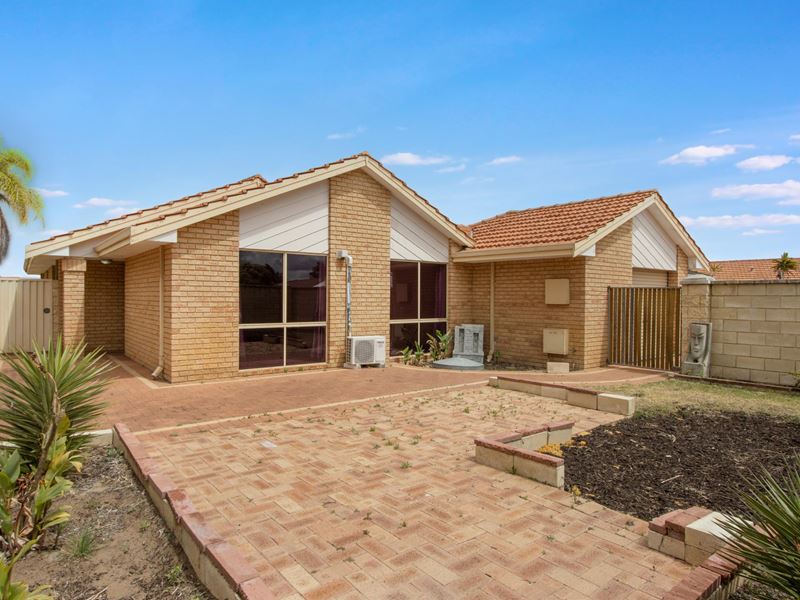 27 Coronata Drive, Warnbro WA 6169