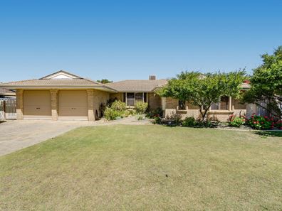 13 Chancery Court, Port Kennedy WA 6172