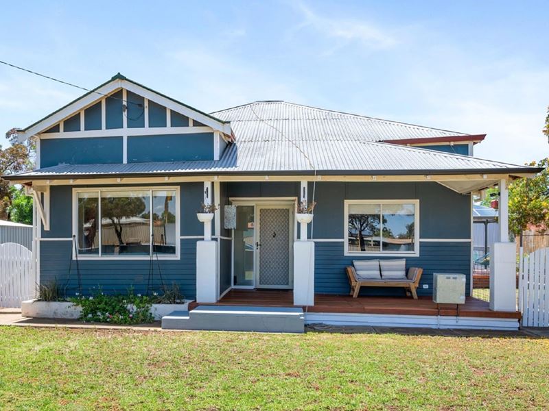 225 Burt Street, Victory Heights