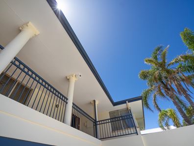 38 Wavelea Street, Safety Bay WA 6169
