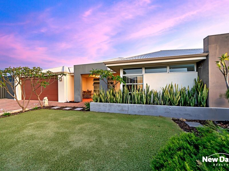 14 Wistful Parade, Aveley