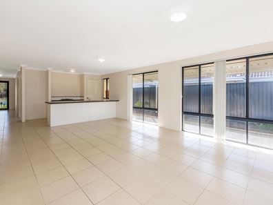 6 Coolabah Way, Baldivis WA 6171