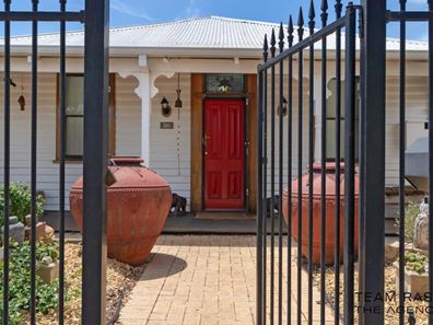 62 Ferguson Street, Midland WA 6056