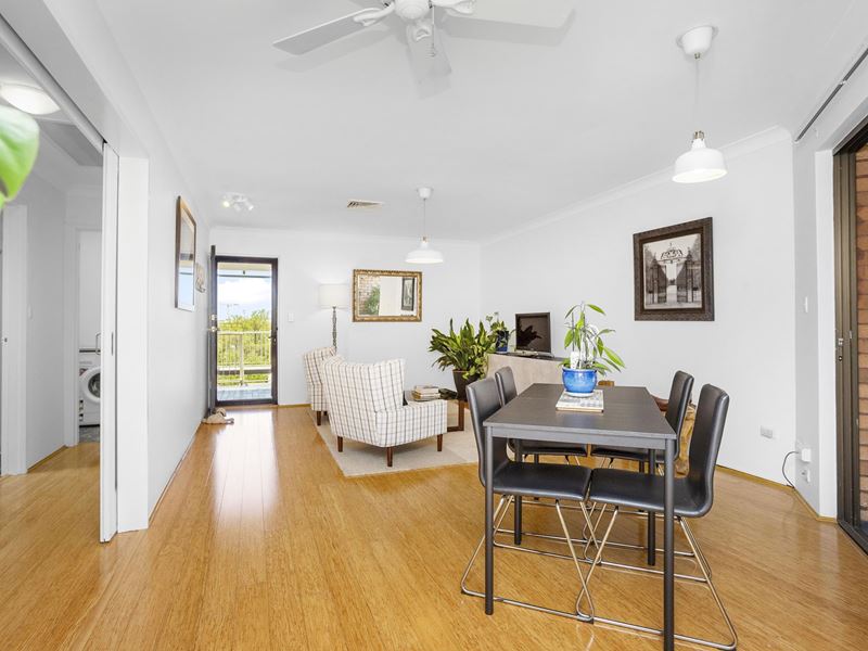 13/172 Bagot Road, Subiaco